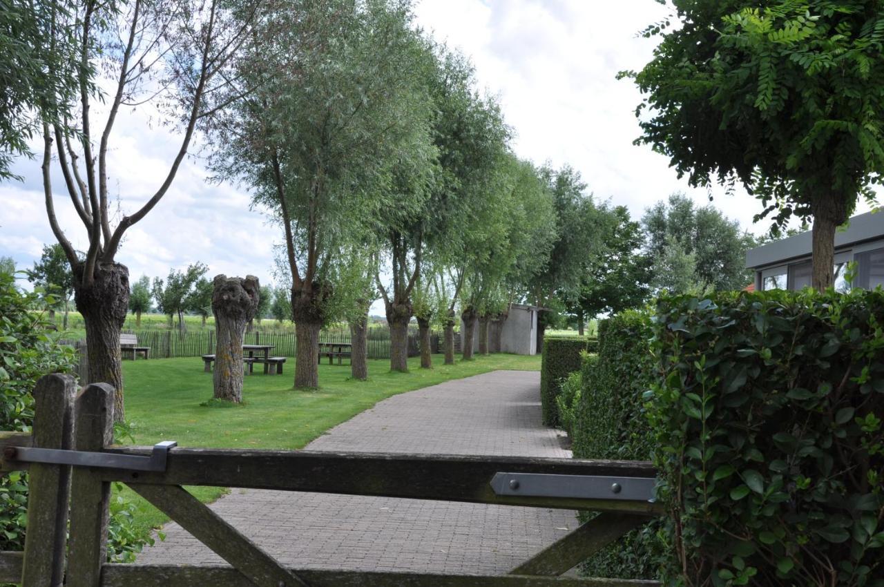 B&B Knotwilgenhoeve Knokke-Heist Exterior foto